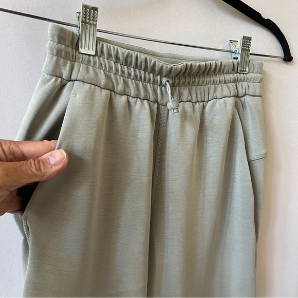 LULULEMON SOFTSTREME HI RISE STRAIGHT LEG SWEATPANT 0 DRAPE SOFT COZY COMFY NWOT - Picture 6 of 11